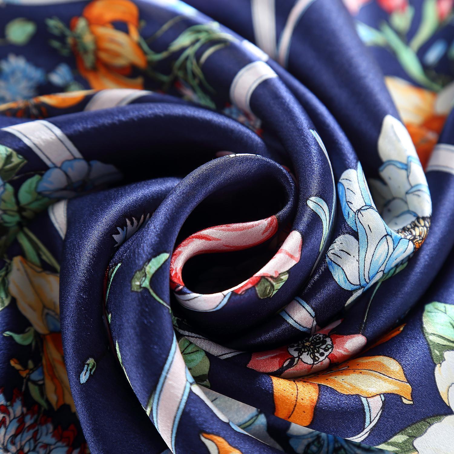 ◇DAKS◇ [SILK 100%]Navy check print petite silk scarf DCSC5 Michael Andrews Bespoke | Navy Silk Scarf with White Dots